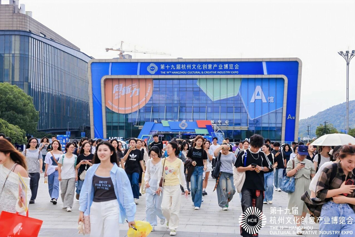 ʮŌúĲ(hu)ڰR(gu)H(hu)չĆĻ